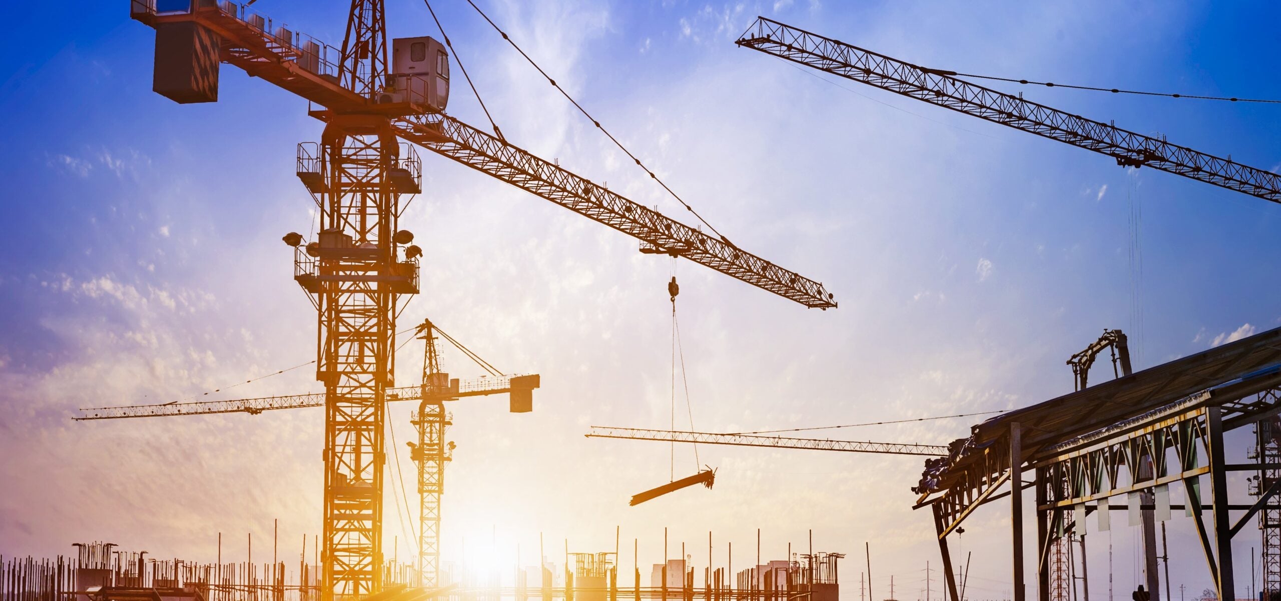 Crane methodology and construction stages to model traffic movement and disruptions